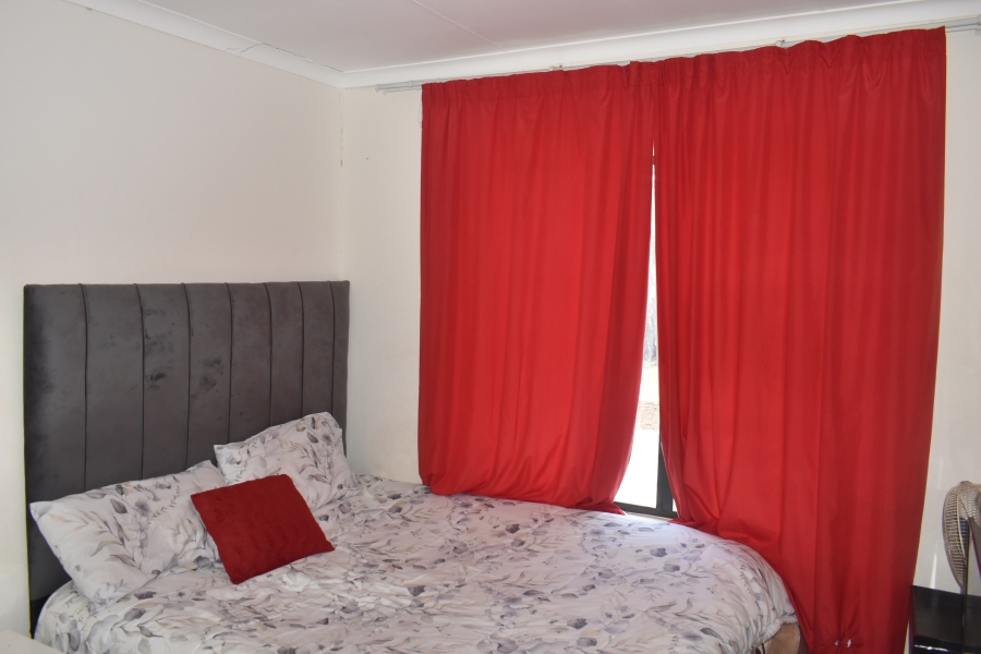 2 Bedroom Property for Sale in Chantelle Gauteng