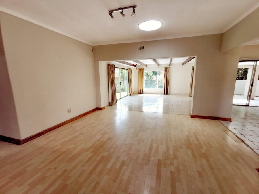 To Let 3 Bedroom Property for Rent in Northcliff Gauteng