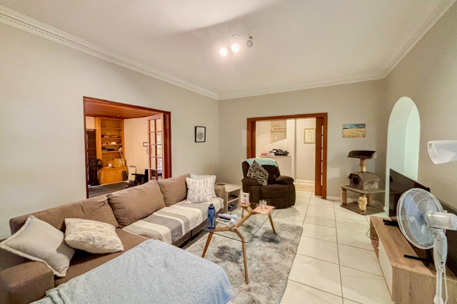 3 Bedroom Property for Sale in Mountain View Gauteng