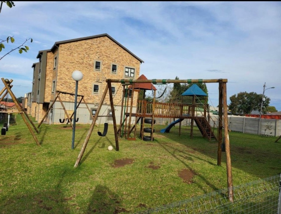 2 Bedroom Property for Sale in Whiteridge Gauteng