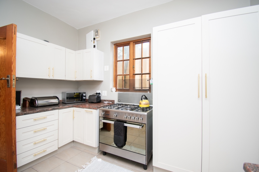 3 Bedroom Property for Sale in Orange Grove Gauteng