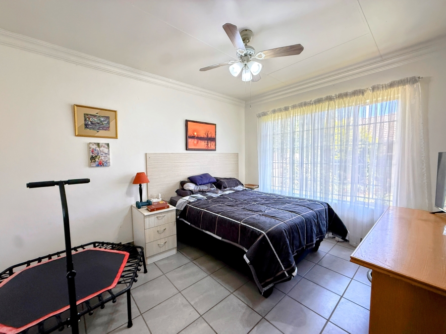 2 Bedroom Property for Sale in Doornpoort Gauteng