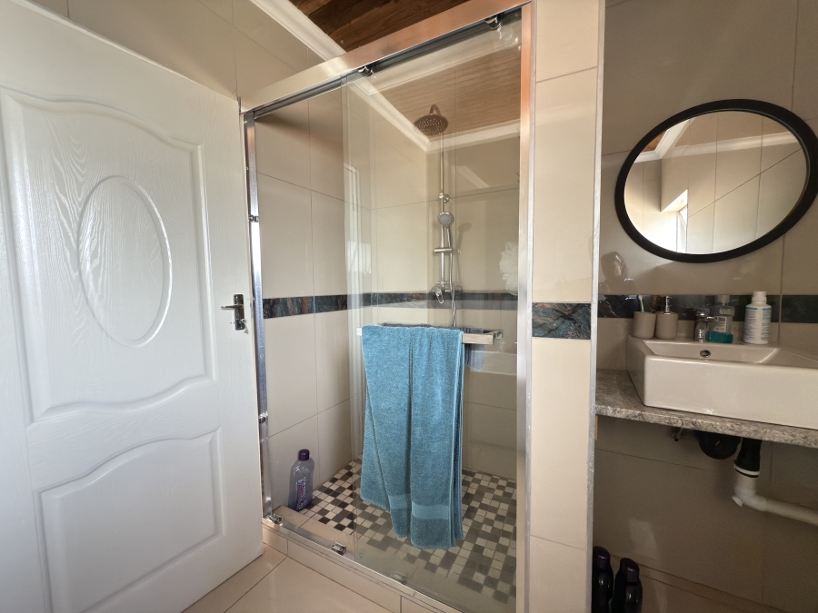 To Let 3 Bedroom Property for Rent in East Lynne Gauteng