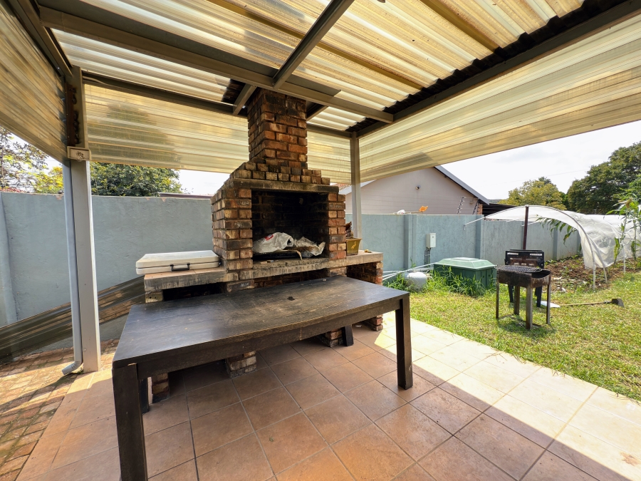 To Let 3 Bedroom Property for Rent in East Lynne Gauteng