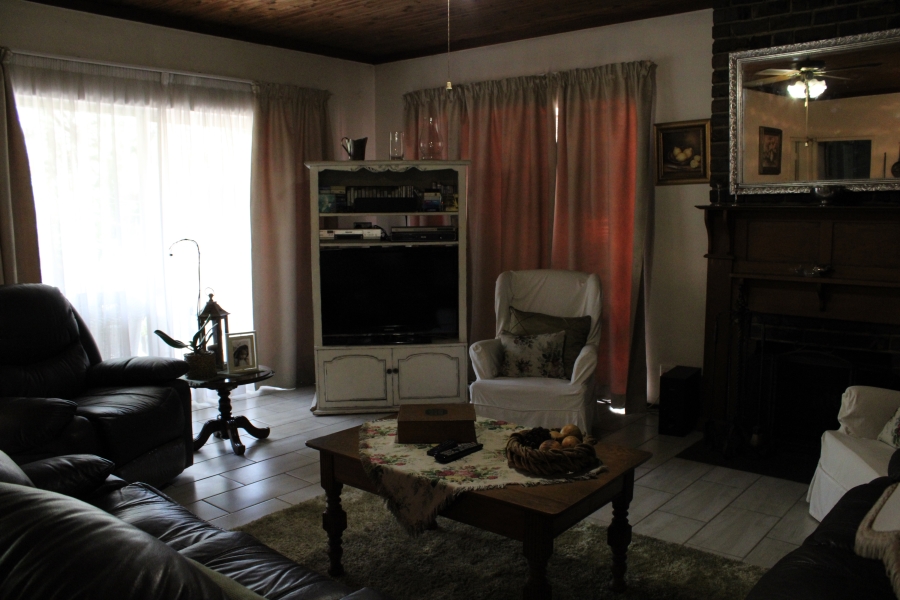 4 Bedroom Property for Sale in Kilner Park Gauteng