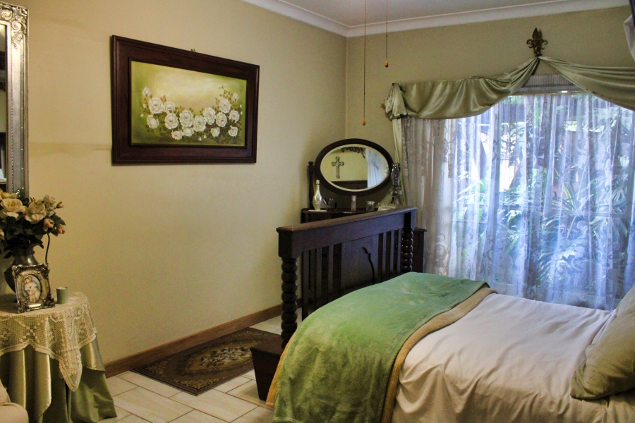 4 Bedroom Property for Sale in Kilner Park Gauteng