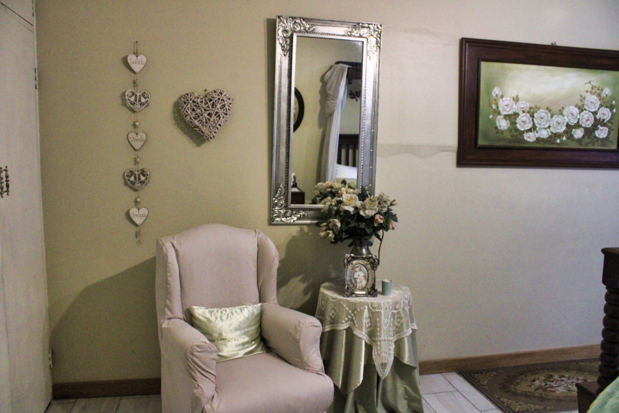 4 Bedroom Property for Sale in Kilner Park Gauteng