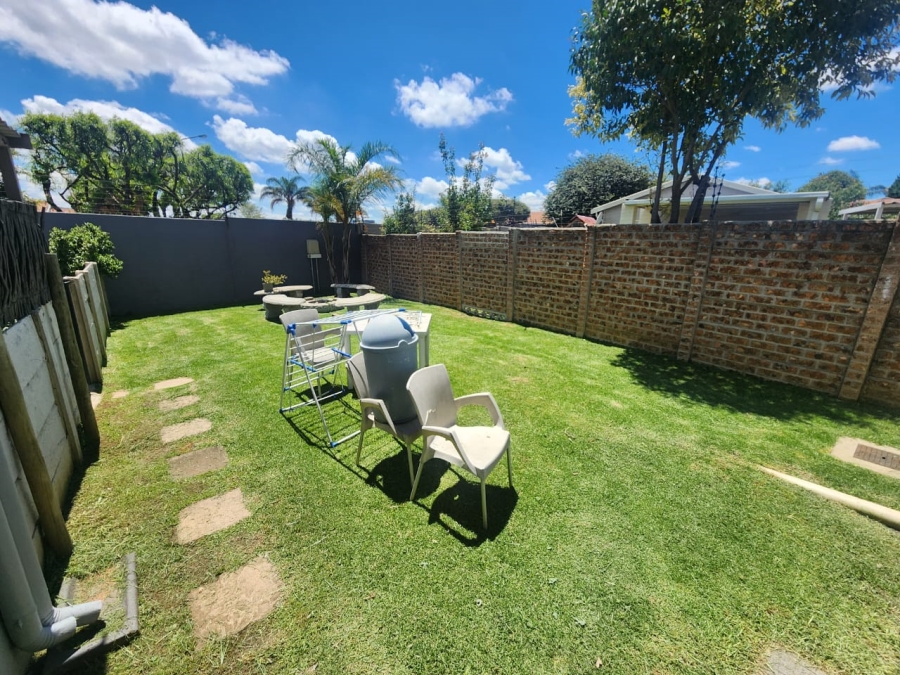 3 Bedroom Property for Sale in Eden Glen Gauteng