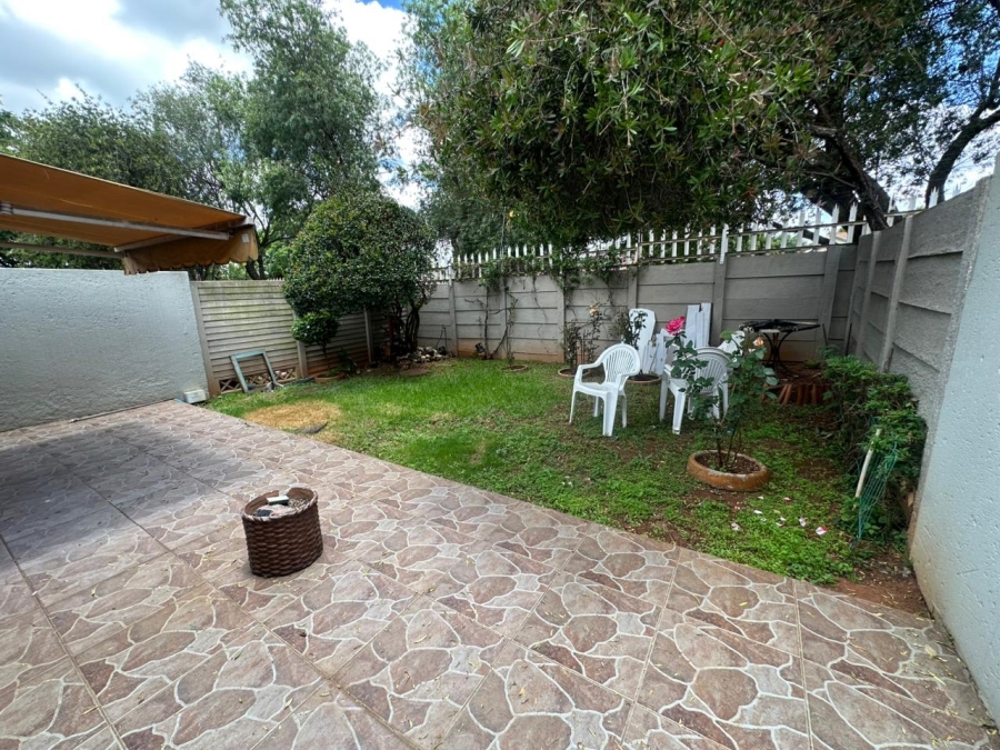 2 Bedroom Property for Sale in Klopperpark Gauteng