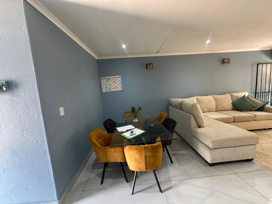 2 Bedroom Property for Sale in Klopperpark Gauteng