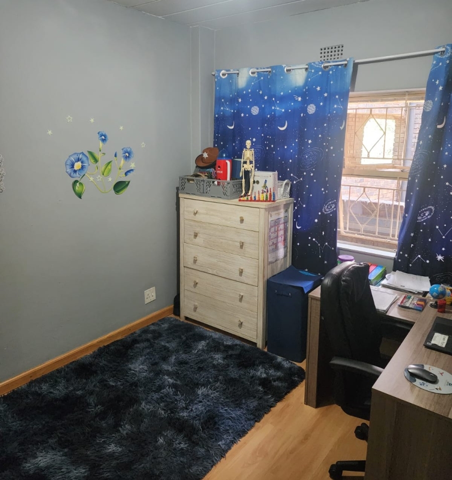 2 Bedroom Property for Sale in Croydon Gauteng