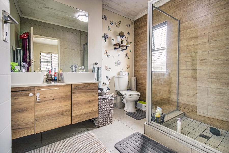 3 Bedroom Property for Sale in Modderfontein Gauteng