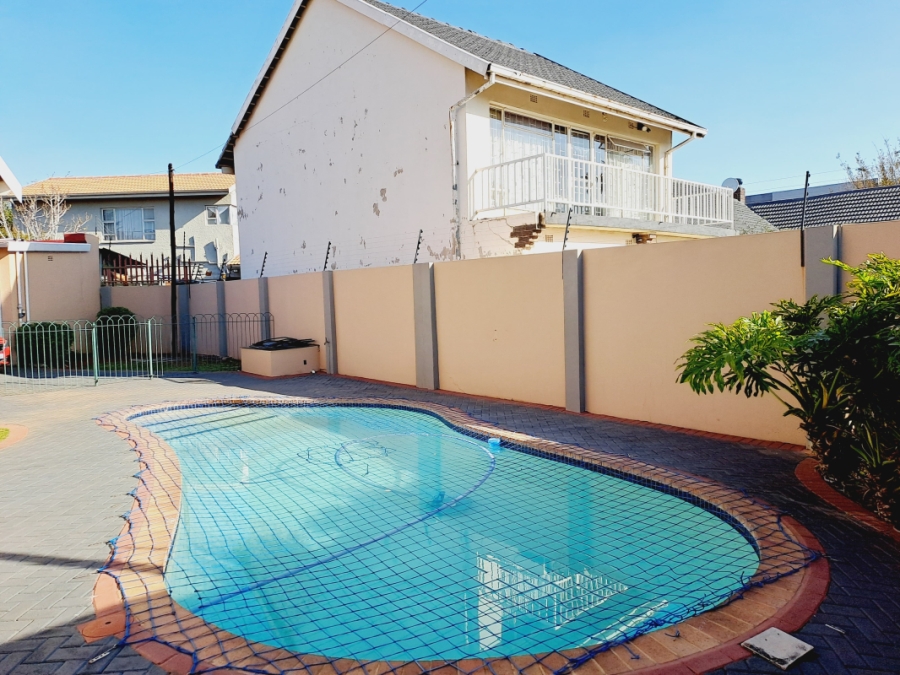 4 Bedroom Property for Sale in Sunnyridge Gauteng