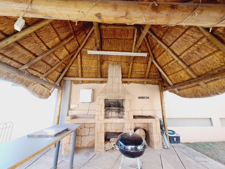 4 Bedroom Property for Sale in Sunnyridge Gauteng