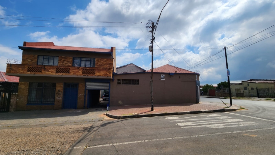 Commercial Property for Sale in Newclare Gauteng