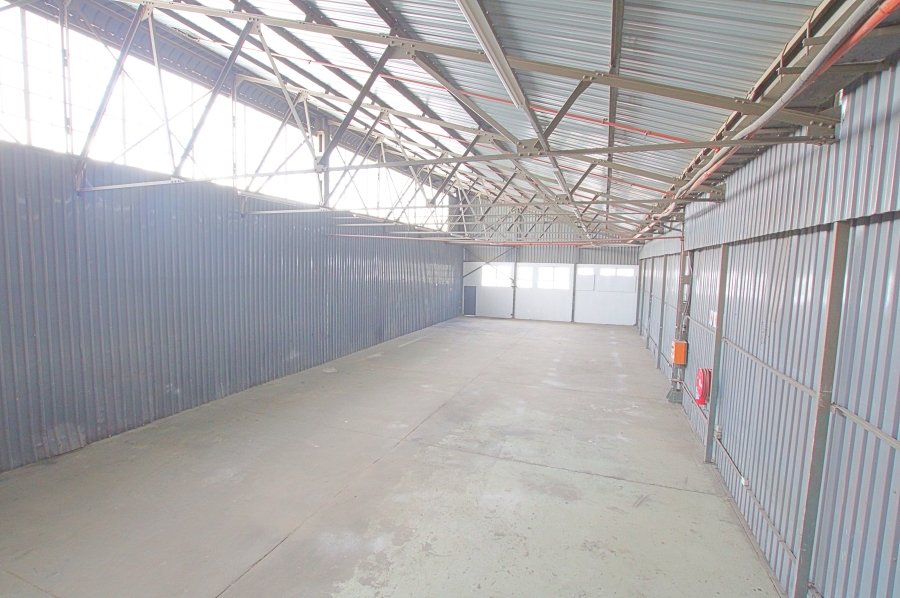 To Let commercial Property for Rent in City Deep Gauteng