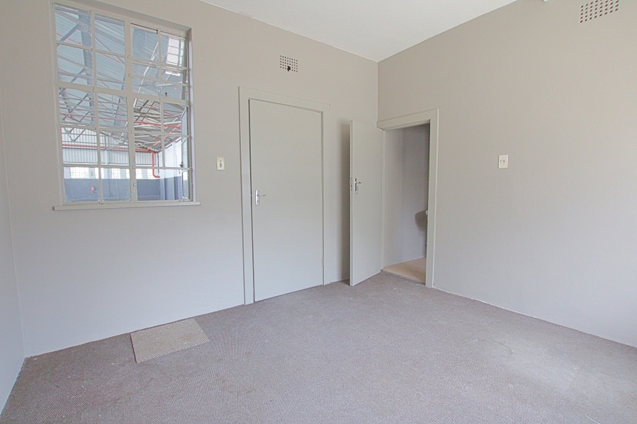 To Let commercial Property for Rent in City Deep Gauteng