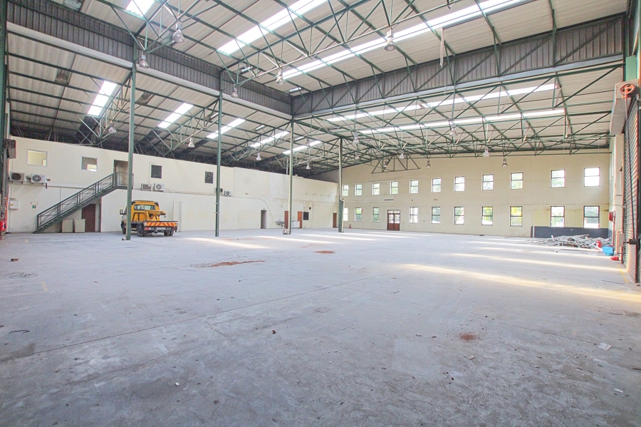 To Let commercial Property for Rent in Randjespark Gauteng