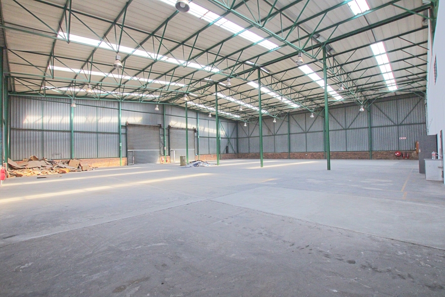 To Let commercial Property for Rent in Randjespark Gauteng