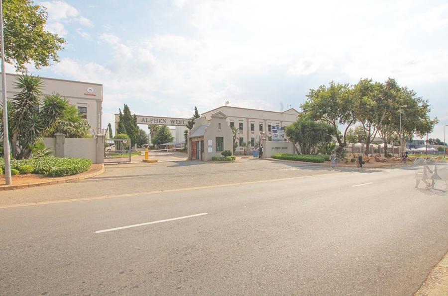 To Let commercial Property for Rent in Randjespark Gauteng