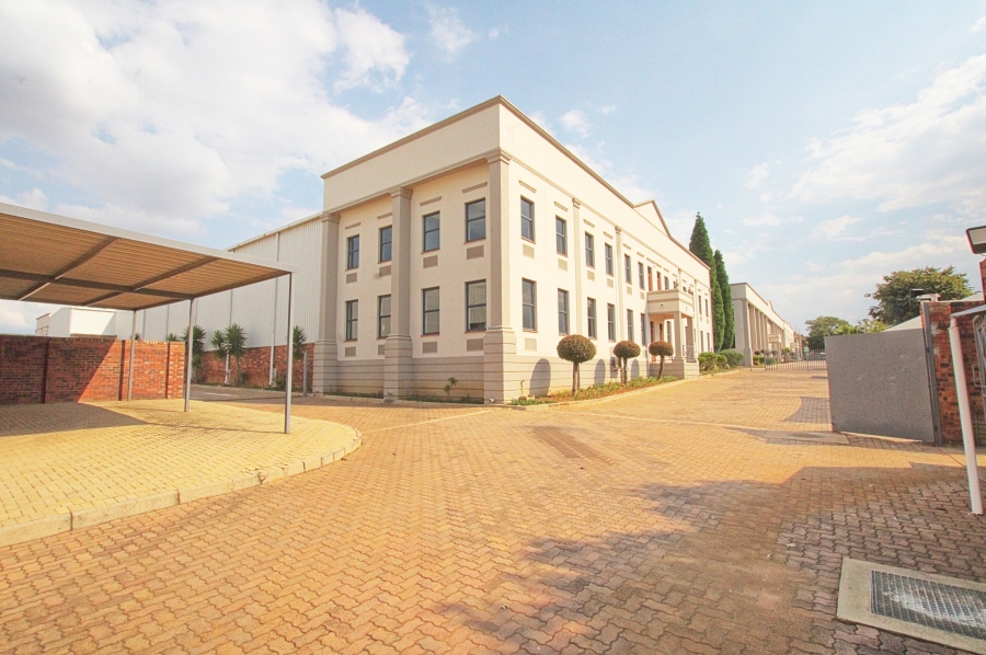 To Let commercial Property for Rent in Randjespark Gauteng