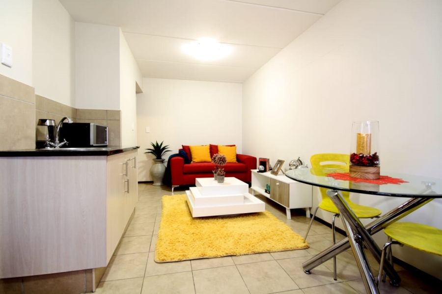 To Let 1 Bedroom Property for Rent in Noordwyk Gauteng