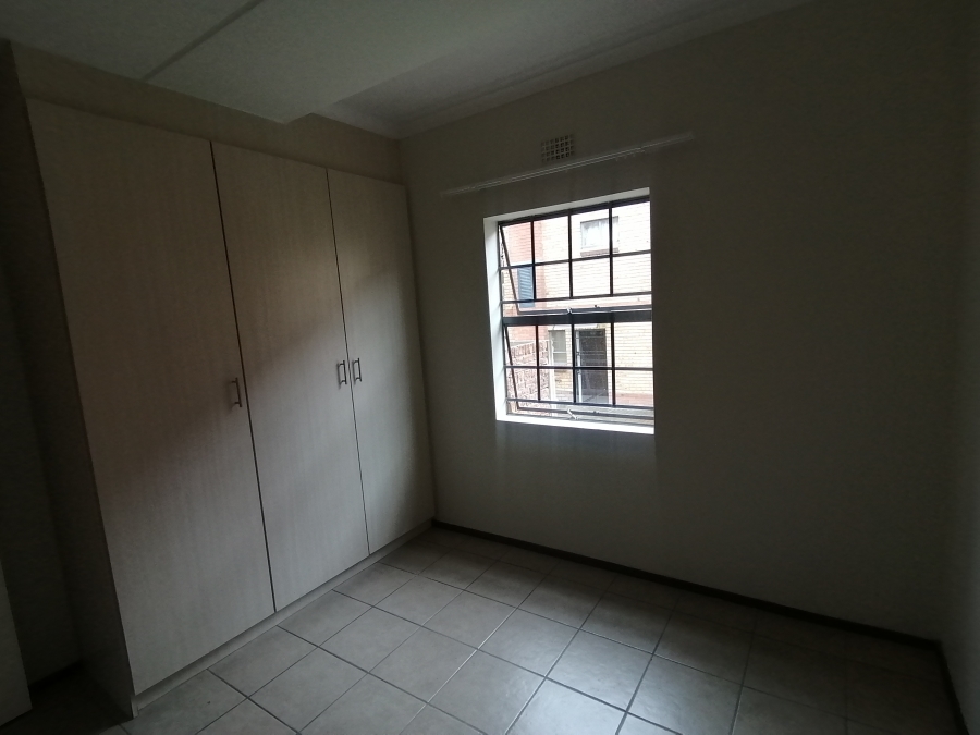To Let 2 Bedroom Property for Rent in Noordwyk Gauteng
