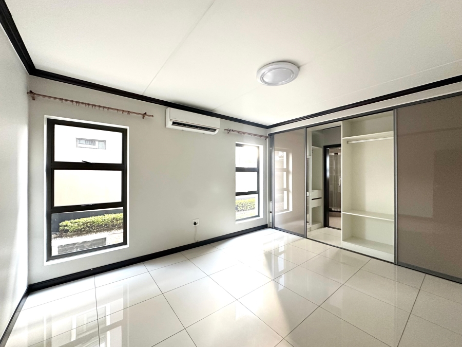 To Let 3 Bedroom Property for Rent in Broadacres Gauteng