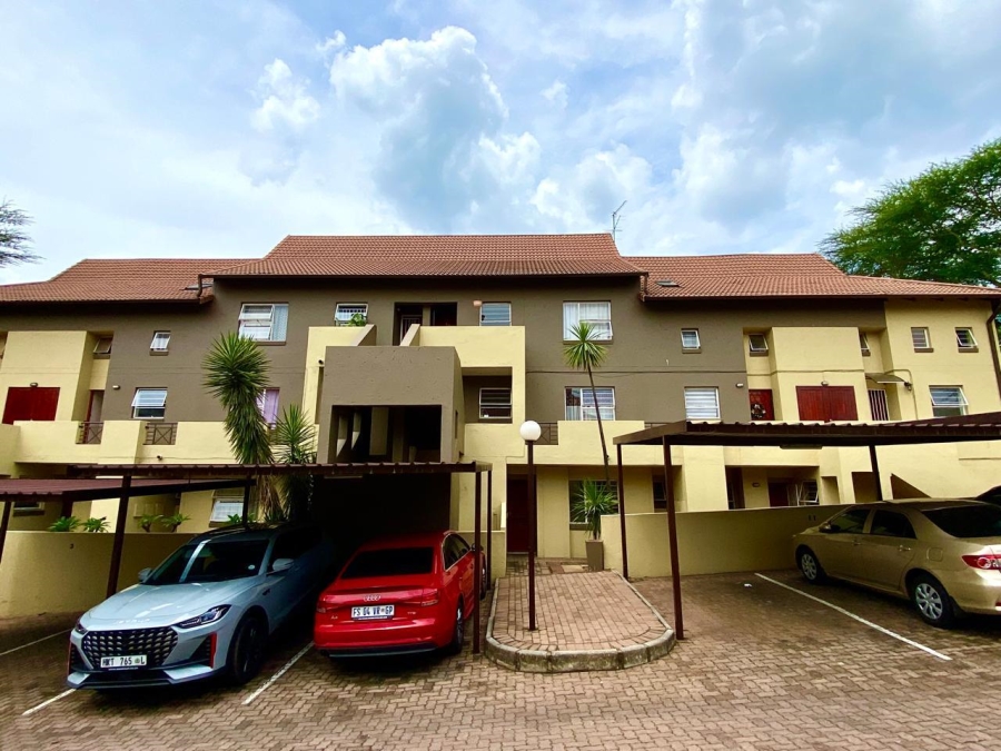 To Let 3 Bedroom Property for Rent in Vorna Valley Gauteng