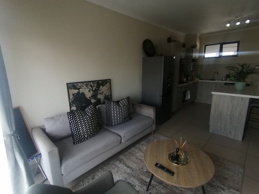 1 Bedroom Property for Sale in Erand Gardens Gauteng