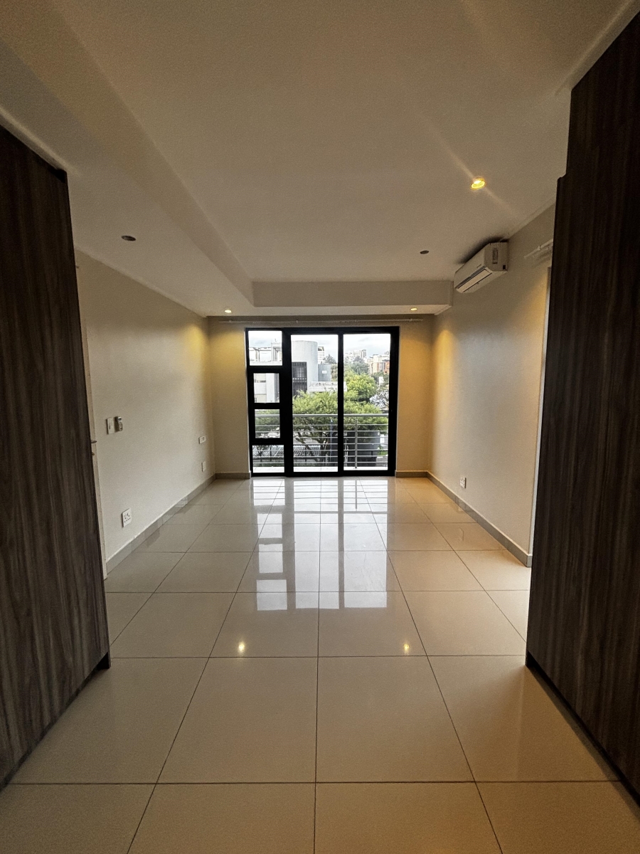 To Let 2 Bedroom Property for Rent in Parkmore Gauteng