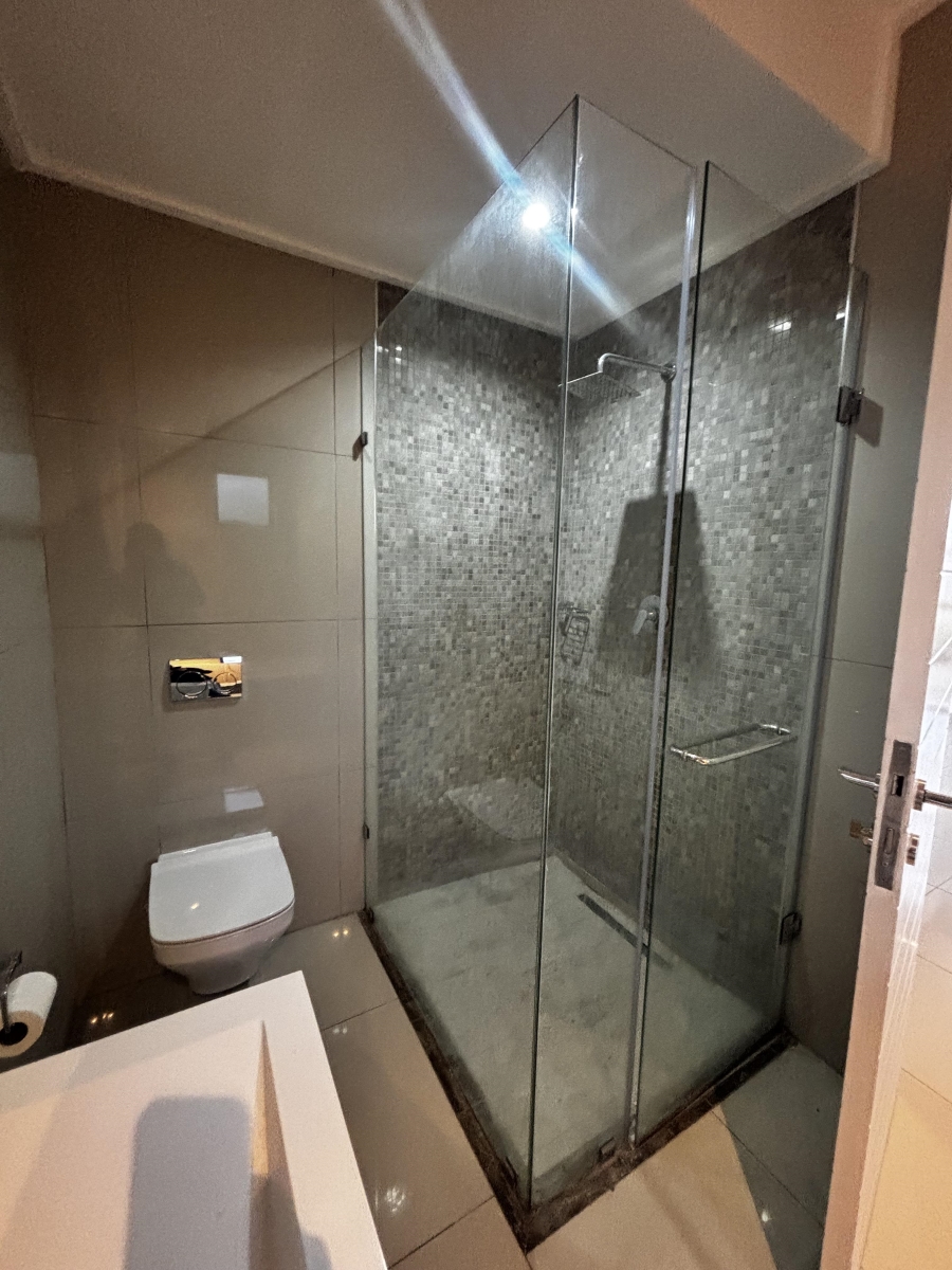 To Let 2 Bedroom Property for Rent in Parkmore Gauteng