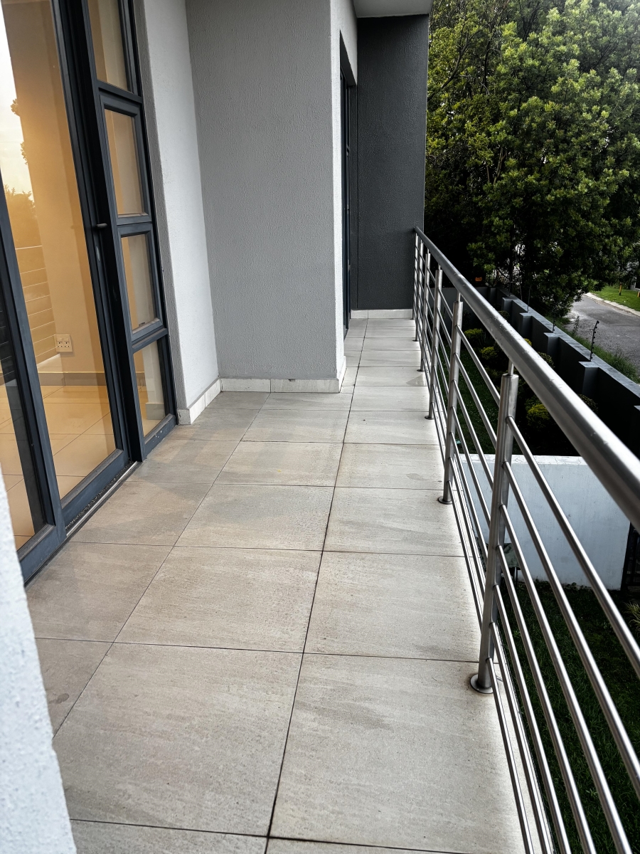 To Let 2 Bedroom Property for Rent in Parkmore Gauteng