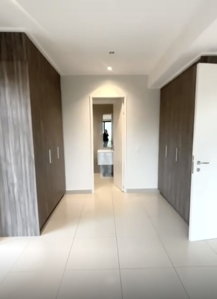 To Let 2 Bedroom Property for Rent in Parkmore Gauteng