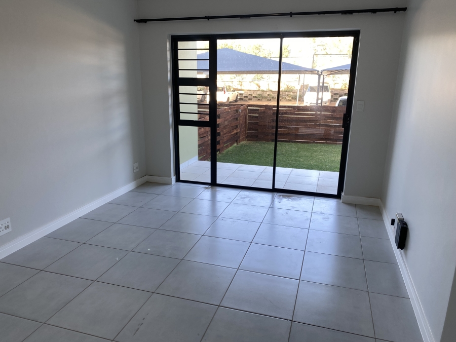 To Let 3 Bedroom Property for Rent in Mooikloof Equestrian Estate Gauteng