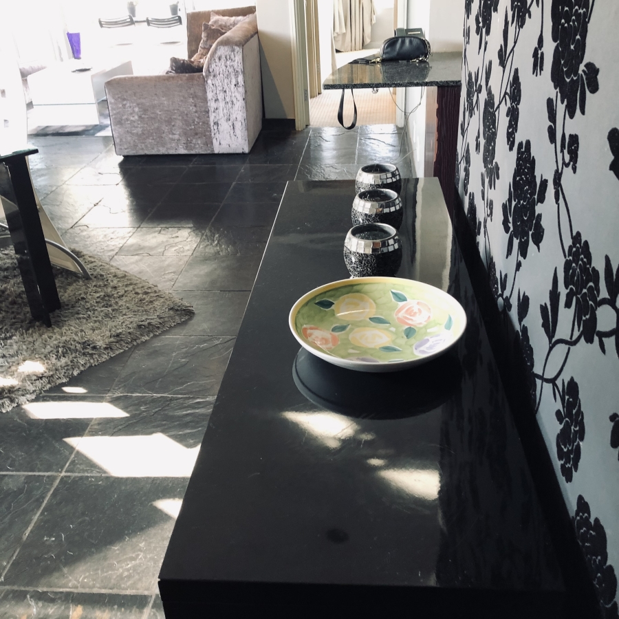 2 Bedroom Property for Sale in Sandton Central Gauteng