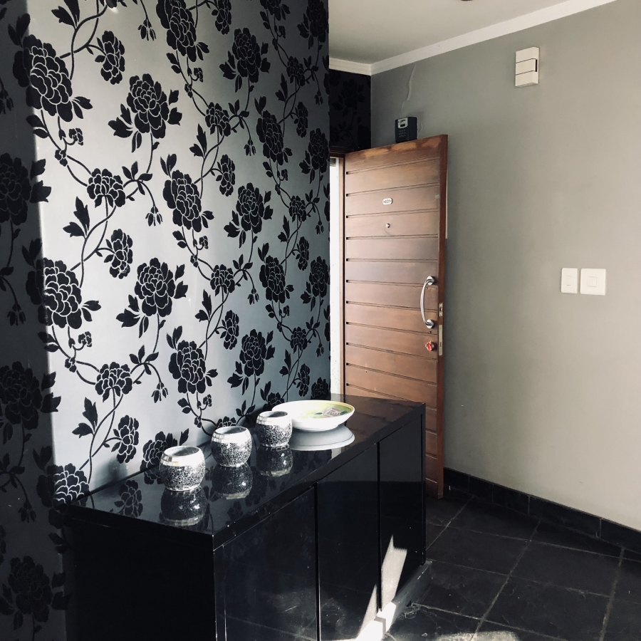 2 Bedroom Property for Sale in Sandton Central Gauteng