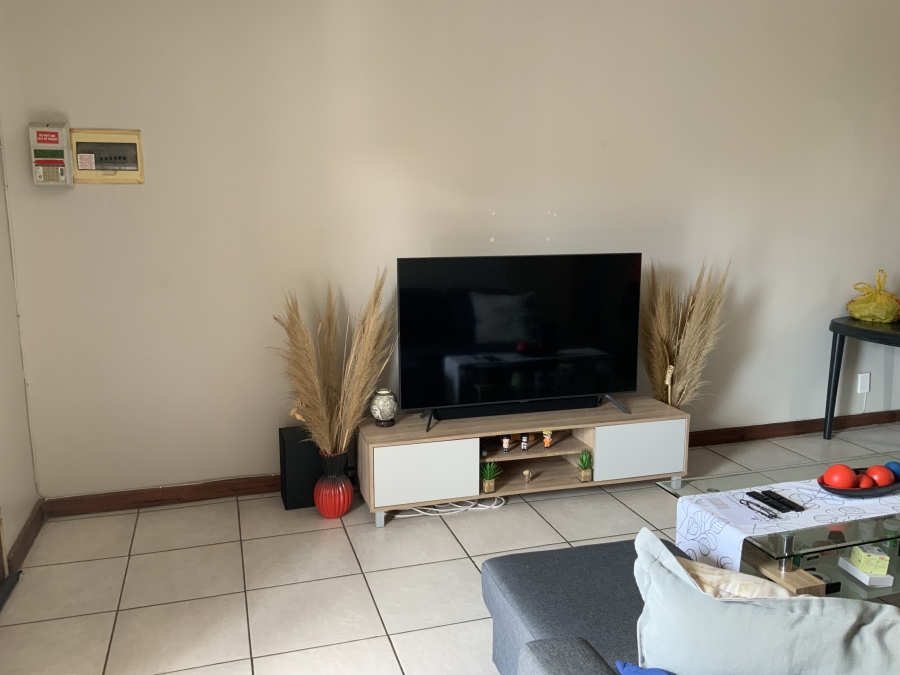 1 Bedroom Property for Sale in Willow Acres Gauteng