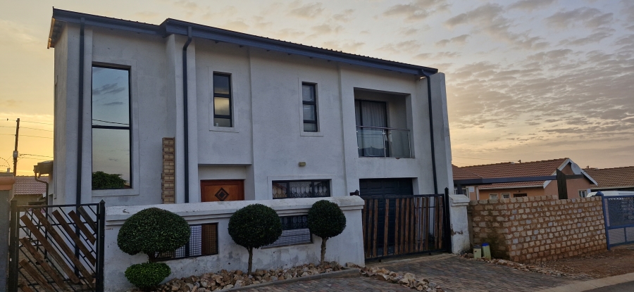 To Let 3 Bedroom Property for Rent in Gem Valley Gauteng