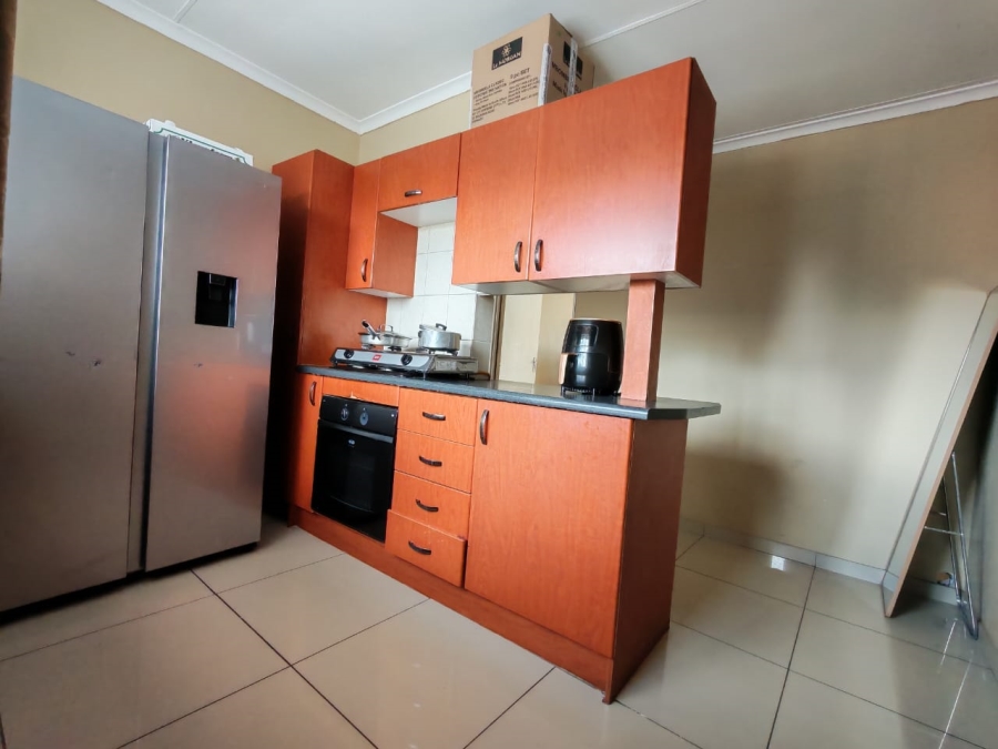 2 Bedroom Property for Sale in Birchleigh Gauteng