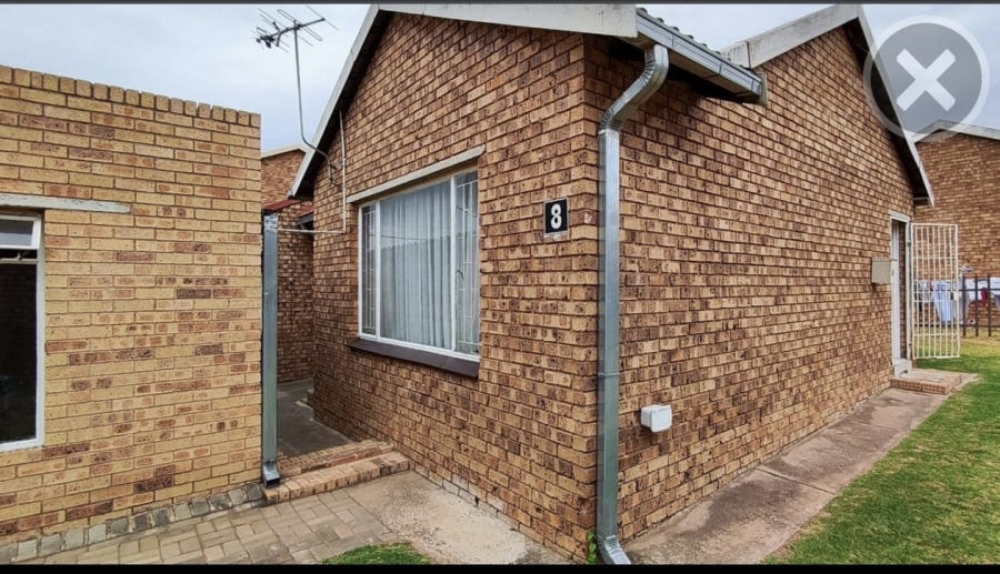 2 Bedroom Property for Sale in Terenure Gauteng