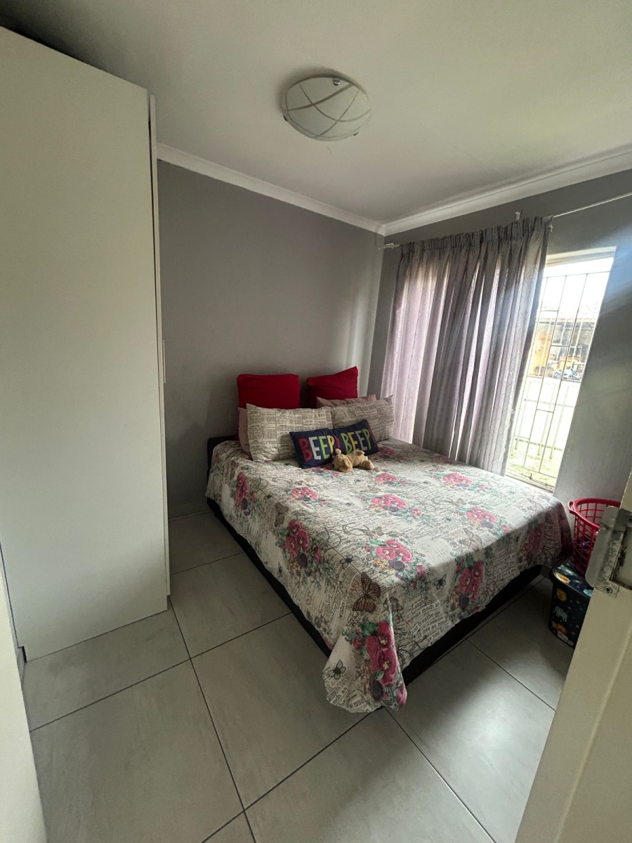2 Bedroom Property for Sale in Terenure Gauteng