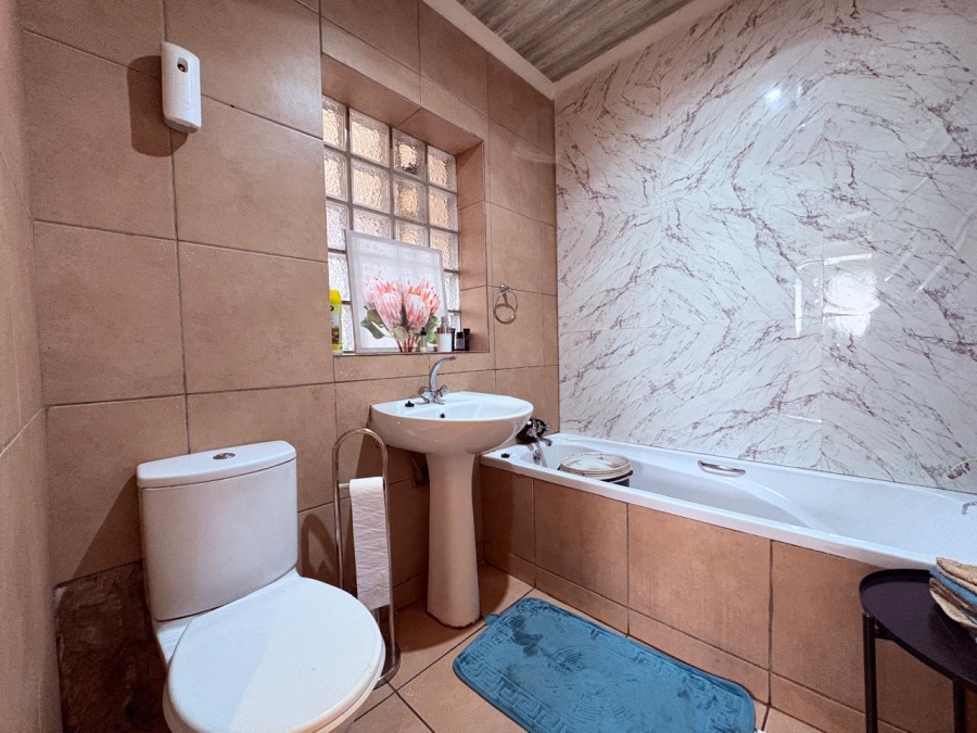 3 Bedroom Property for Sale in  Dalpark Ext 11 Gauteng