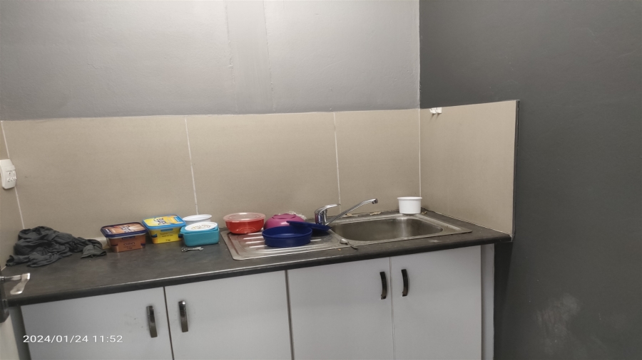 To Let commercial Property for Rent in Strijdom Park Gauteng