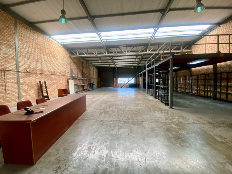 To Let commercial Property for Rent in Grand Central Gauteng