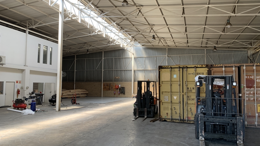 To Let commercial Property for Rent in Linbro Park Gauteng
