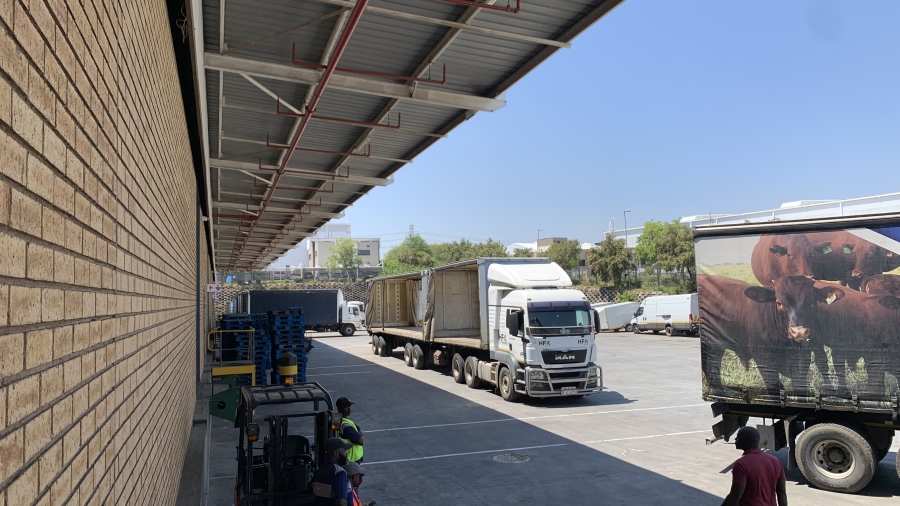 To Let commercial Property for Rent in Gosforth Park Gauteng