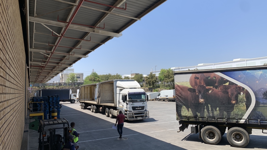 To Let commercial Property for Rent in Gosforth Park Gauteng