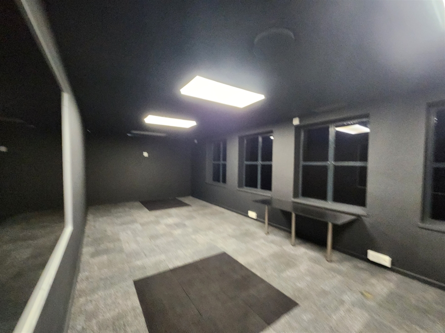 To Let commercial Property for Rent in Barlow Park Gauteng