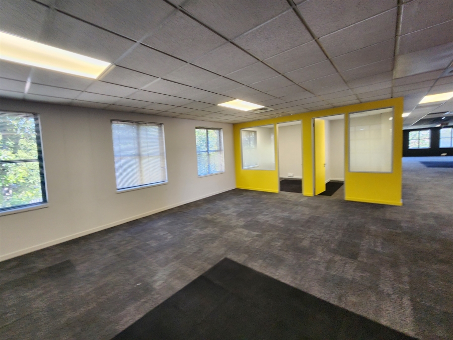 To Let commercial Property for Rent in Barlow Park Gauteng